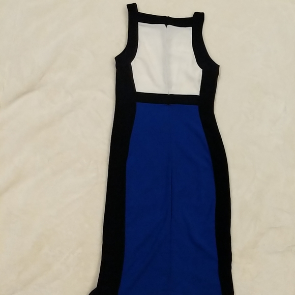 Midi dress - Picture 3 of 4